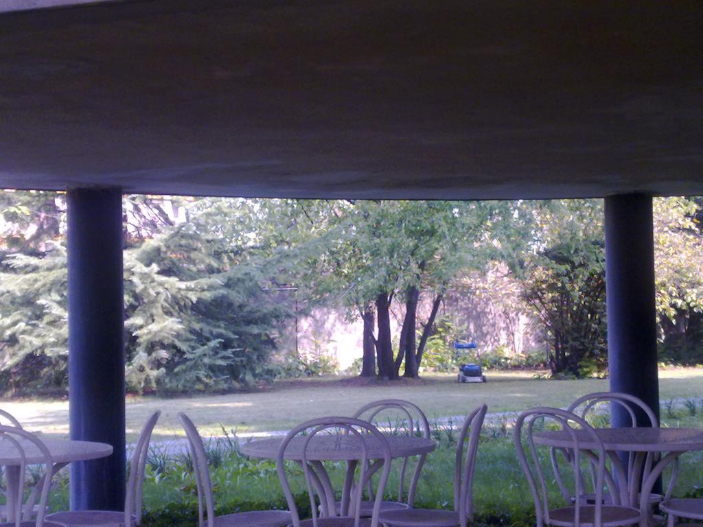 Albergo Villa & Roma Pallazzolo sull'Oglio Luaran gambar