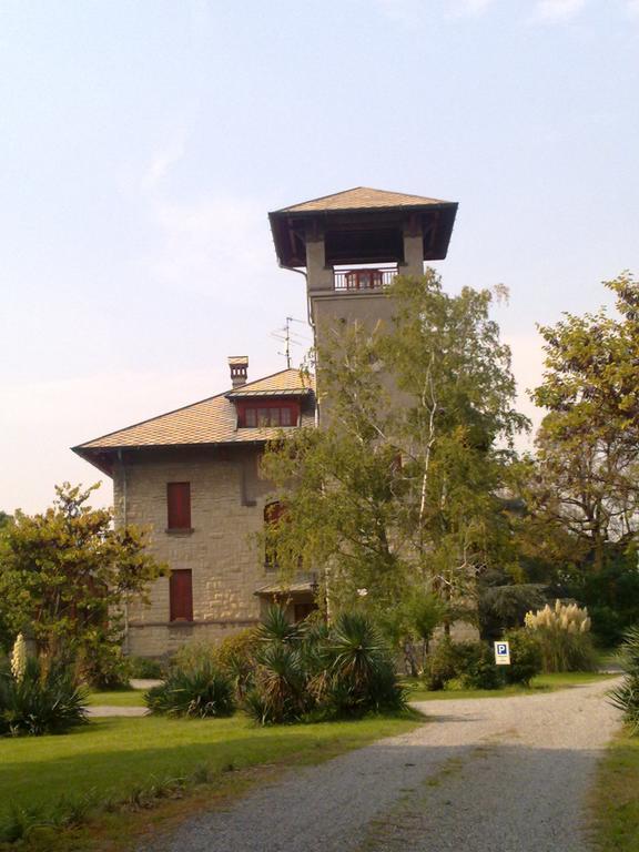 Albergo Villa & Roma Pallazzolo sull'Oglio Luaran gambar