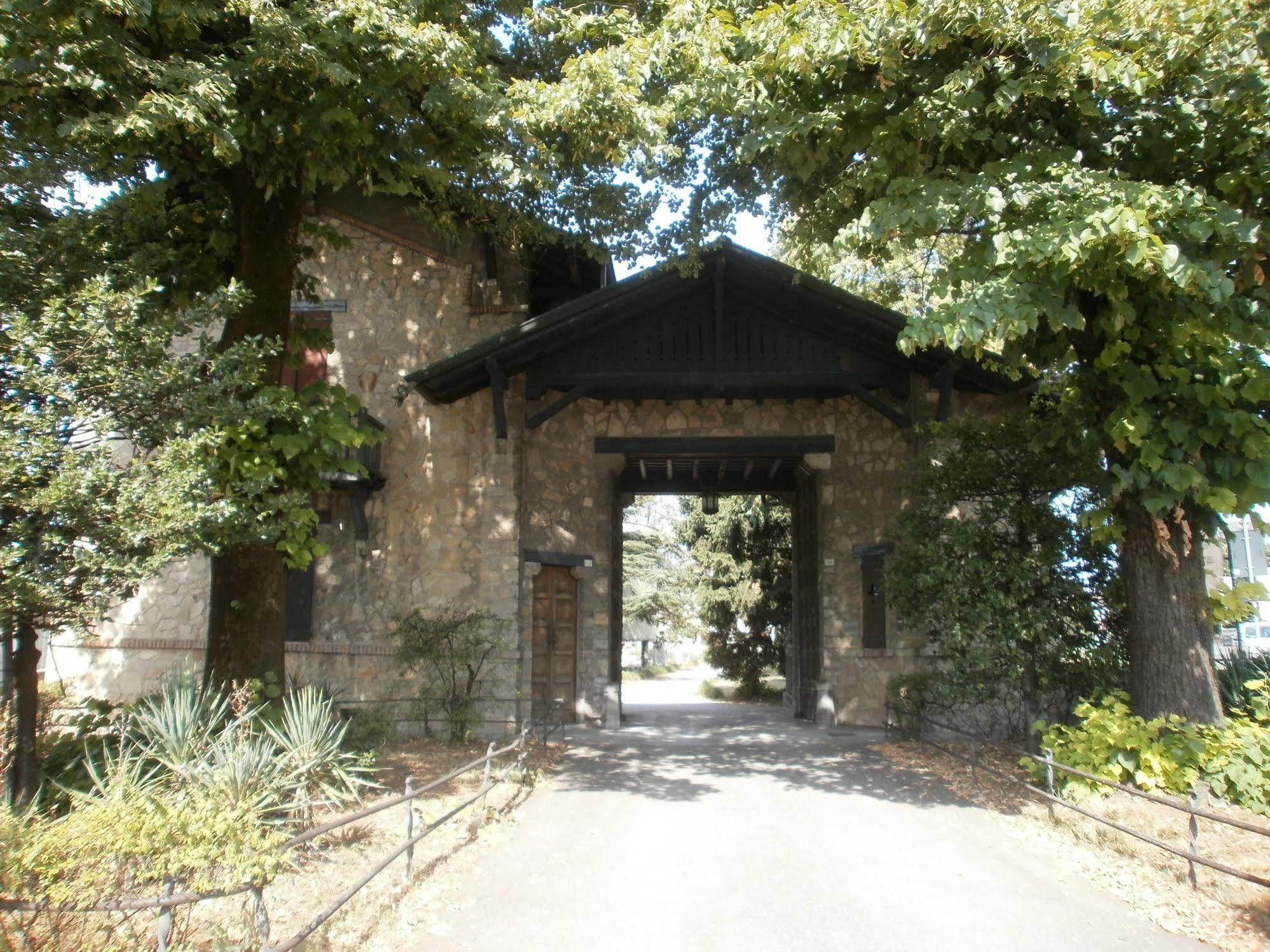 Albergo Villa & Roma Pallazzolo sull'Oglio Luaran gambar